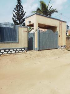 Το κτήριο όπου στεγάζεται  ο ξενώνας