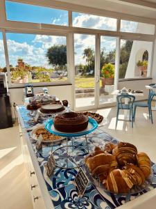 Jedlo v ubytovaní bed & breakfast alebo blízkom okolí