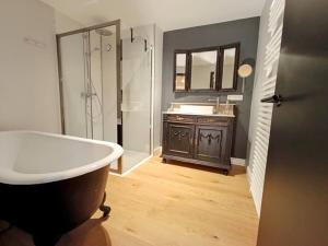 Fotografie z fotogalerie ubytování Au Petit Bercail - Le Loft - Gite pour 4 personnes v destinaci Chiny