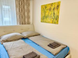 صورة لـ Cosy Apartment Near Airport & Train في سخويشات