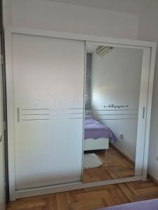 Postel nebo postele na pokoji v ubytování Moni