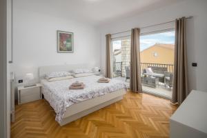 Giường trong phòng chung tại Villa Anelli +41 ảnh