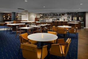 Nhà hàng/khu ăn uống khác tại Courtyard by Marriott Potomac Mills Woodbridge