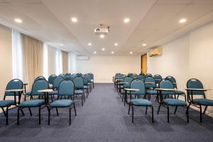 Área de negócios e/ou sala de conferências em Villa Park Hotel