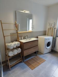 Koupelna v ubytování Mon petit coin de Boulogne - Maison avec terrasse