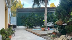 Vonkajšia záhrada v ubytovaní Holiday Apartment Javea, Puerto, planta baja, 2 bedr, own garden