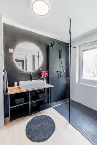 Fotografie z fotogalerie ubytování Alps2sea Apartment House v destinaci Srpenica + 37 fotografií