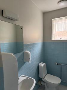 Kupatilo u objektu Skogar Hostel