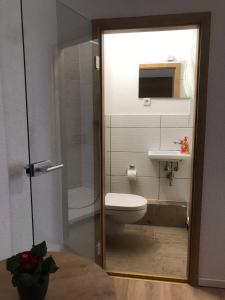 Hotel am Wasserturmにあるバスルーム