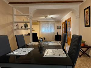 Χώρος καθιστικού στο Montequinto Getaway Teletrabajo Relax y Sevilla a tu Alcance