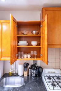 Fotografie z fotogalerie ubytování Charming 2 BD unit in central Manhattan v destinaci New York