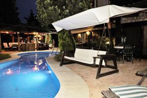 Bazén v ubytování Small Paradise Palermo nebo v jeho okolí + 47 fotografií