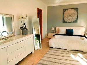 Gallery image of Close to beach unique & cozy apartment 3 balconies country Views in Mellieħa