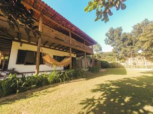 Κήπος έξω από το Casa e Chalé da Fatinha Praia do Sono Paraty RJ