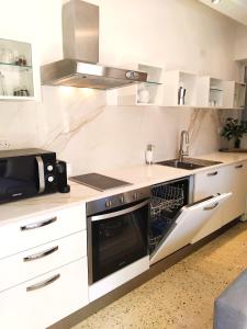 Gallery image of Close to beach unique & cozy apartment 3 balconies country Views in Mellieħa