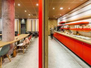 Εστιατόριο ή άλλο μέρος για φαγητό στο ibis Berlin Kurfuerstendamm - neu renoviert