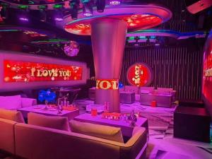 深圳国际会展中心凯嘉酒店-Shenzhen Kaijia Hotel-Shenzhen-World的休息区