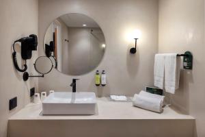 Un baño de Sercotel Delfos Andorra