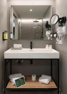 Un baño de Sercotel Delfos Andorra