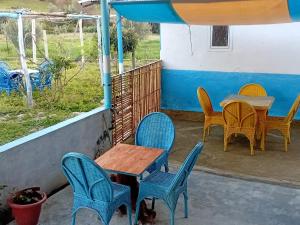 A balcony or terrace at Dar zitouna
