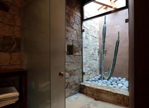 Parra del Valle Hotel Boutique的一间浴室