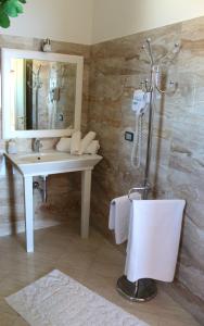 A bathroom at Hotel Terrazzo Sul Mare