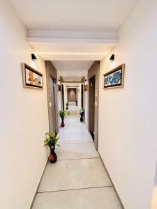 Fotografie z fotogalerie ubytování Hotel Royal Square v destinaci Ahmadábád