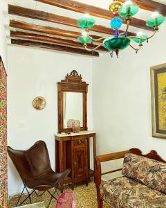 Ruang duduk di Astrogonio House