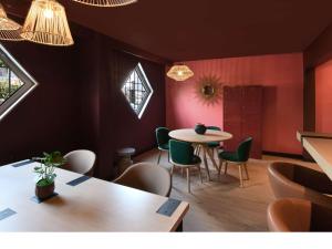 Ibis Styles Abidjan Marcory的休息区