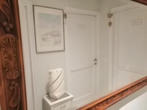 Koupelna v ubytování " DOMUS CORALLA" BnB Racconti Di Viaggio + 37 fotografií