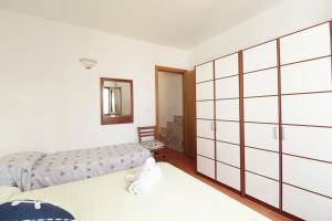 Gallery image of Casa vacanze Elisabetta By Apulia home in Torre Pali 