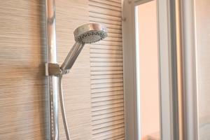 Et badeværelse på CN006 - Cesenatico, nuovo trilocale con splendida vista mare + 21 billeder