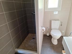 Koupelna v ubytování Résidence Dolce Vita