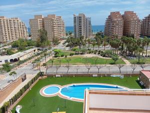 Bazén v ubytování Torremar 6 Frontal 2 Amaneceres de Oropesa 2ªlinea de Playa nebo v jeho okolí