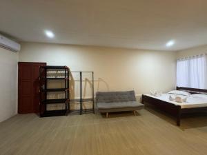 MC Bunaken Stay Diving Trip's客房内的一张或多张床位
