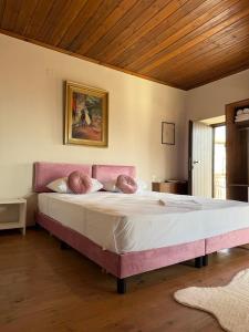 Φωτογραφία από το άλμπουμ του En Kanalion well σε Kanália