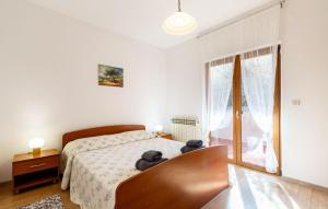 Postel nebo postele na pokoji v ubytování Stunning Apartment In Nova Vas