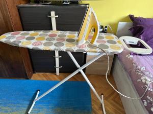 Ένα ή περισσότερα κρεβάτια σε δωμάτιο στο Sleep and fly