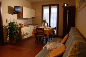 Kuchyň nebo kuchyňský kout v ubytování Hotel Borgo degli Olivi