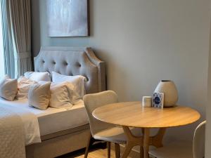 Studio One Dubai Marina - TIE Vacation Homes的休息区
