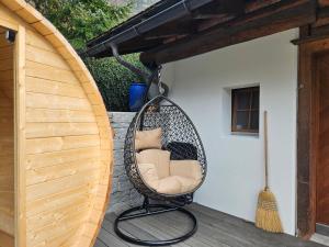 Foto sihtkohas Küblis asuva majutusasutuse Gemütliches Chalet mit privater Sauna und schöner Aussicht galeriist