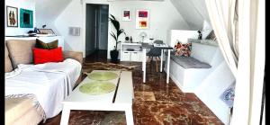 Kuchnia lub aneks kuchenny w obiekcie Casa Anselmsson - Your Dream Duplex Escape with a pool