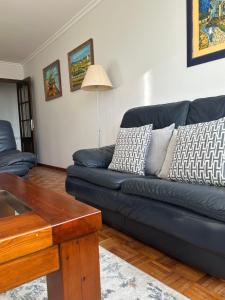 A seating area at A CALZADA