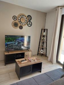 TV/trung tâm giải trí tại Maison en Périgord