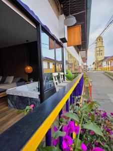 Balkón nebo terasa v ubytování Habitacion Deluxe 2 con Jacuzzi a 20 mt del parque