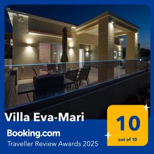 Fotografie z fotogalerie ubytování Luxury Villa Eva-Mari with jacuzzi, 50m from the beach v destinaci Stalós
