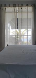 GîTE MAYO & HYLODES'S SONG客房内的一张或多张床位