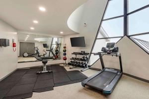 Fitness centrum a/nebo fitness zařízení v ubytování Extended Stay America Premier Suites - Portland - North