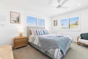 Letto o letti in una camera di YALLA24-Luxury Resort Style Home