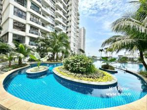 Πισίνα στο ή κοντά στο Country Garden Seaview JCHome By MWM
